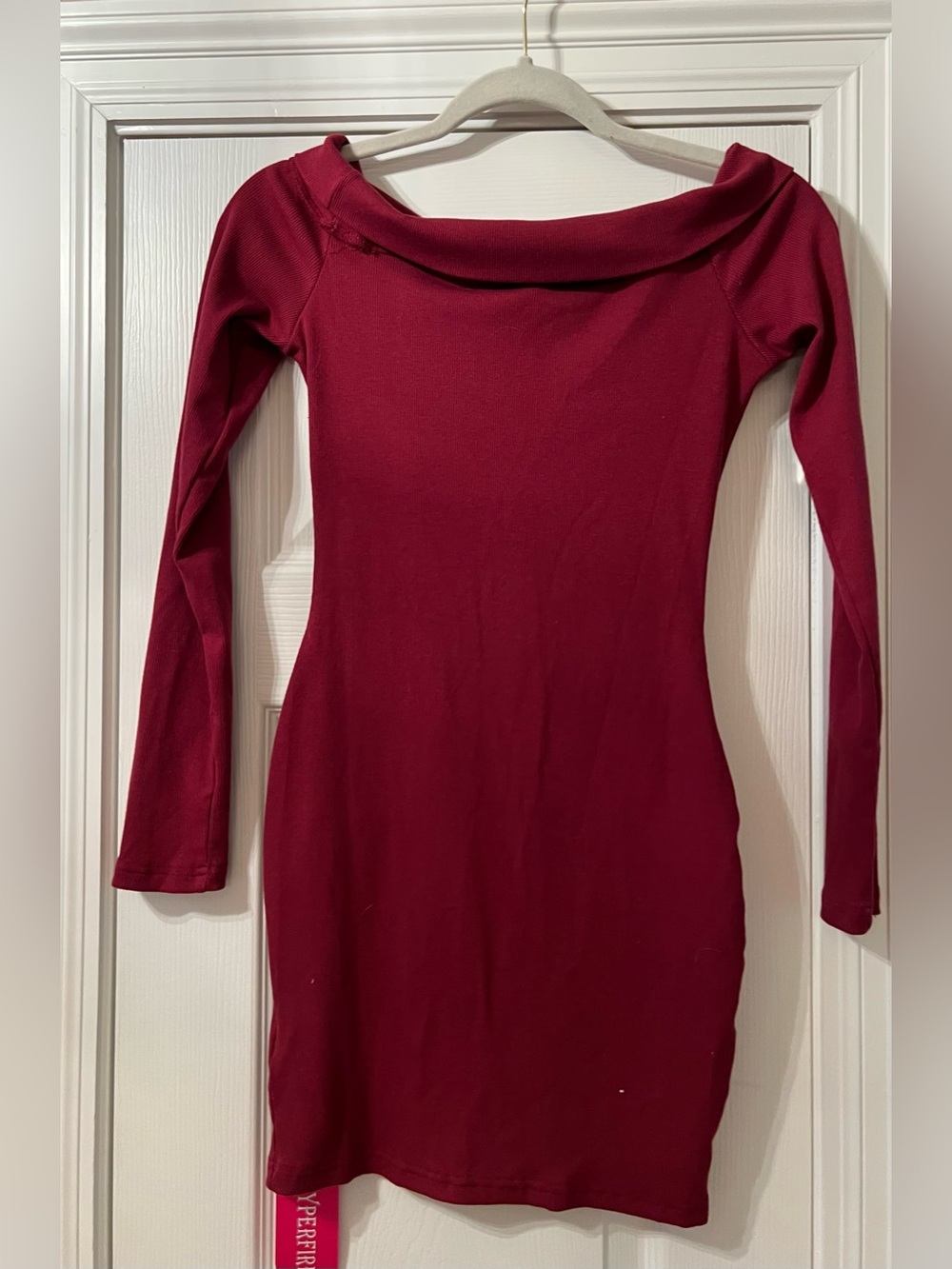 Off-Shoulder Long Sleeve Bodycon Dress - Burgundy
